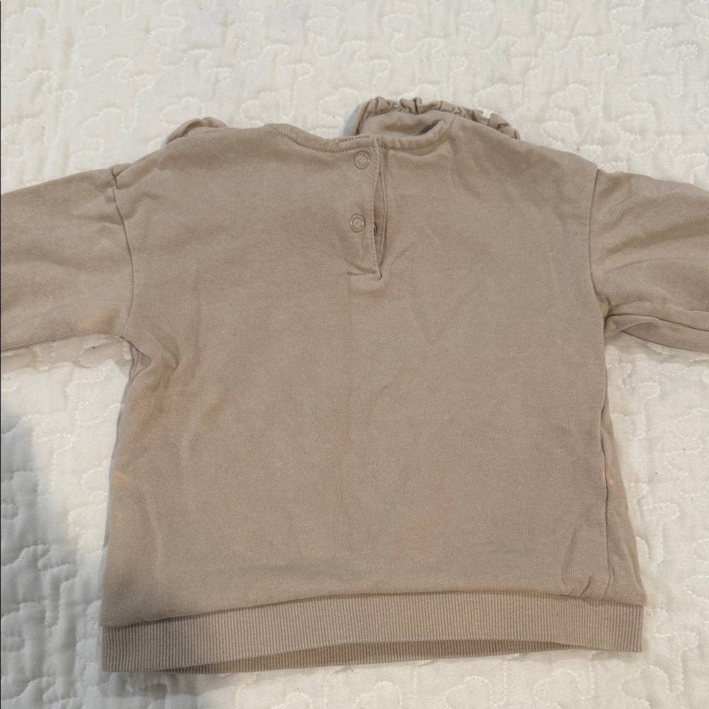 H&M Beige Ruffle Collar Pullover - Picture 3 of 5